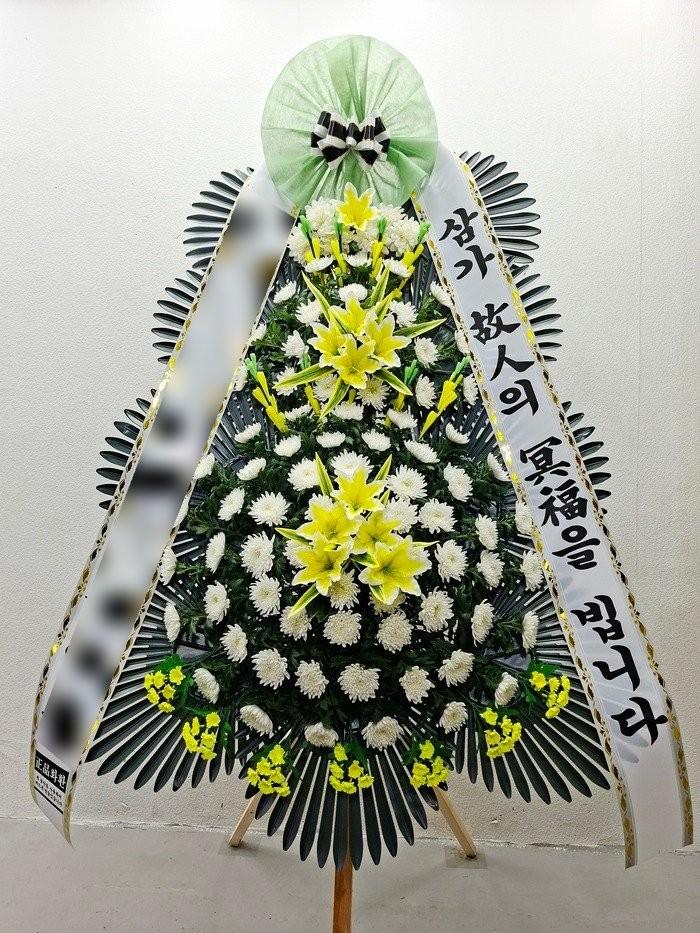 근조 3단화환 고급 · 인천 남동구 · 2026년 7월 실제 배송 완료 사진 2